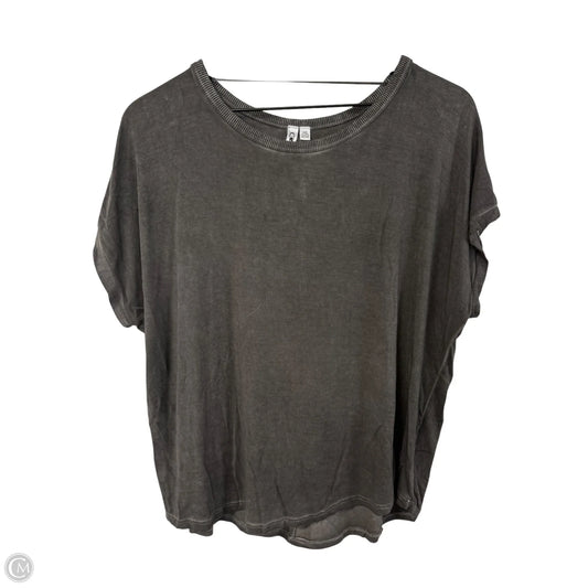 Top Short Sleeve By Cable And Gauge In Grey, Size: M