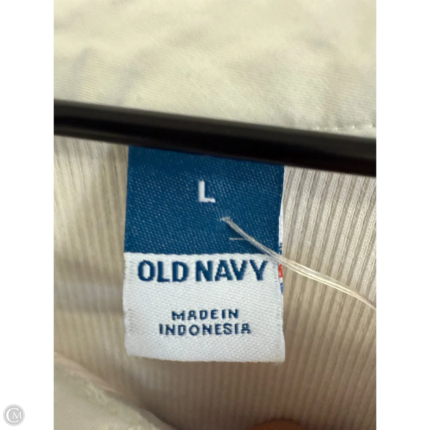 Top Short Sleeve By Old Navy In White, Size: L