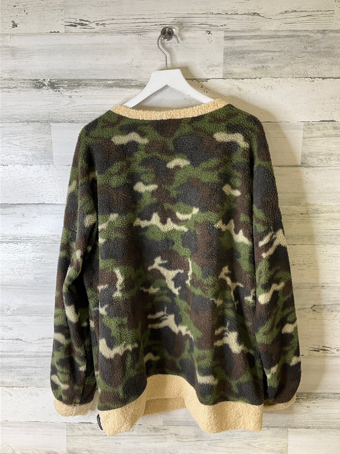 Athletic Fleece By 7th Ray  Size: 3x
