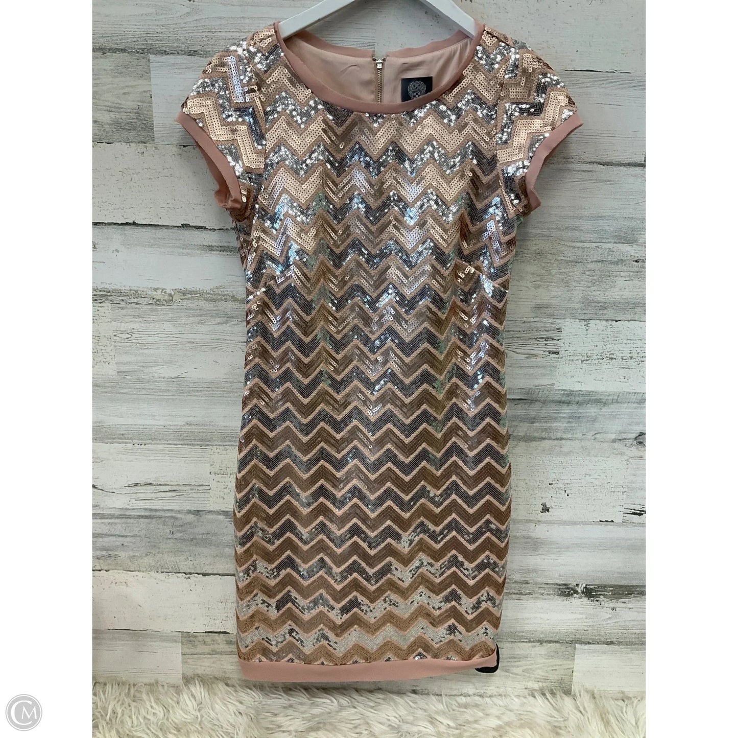 Dress Party Short By Vince Camuto In Peach, Size: Xs