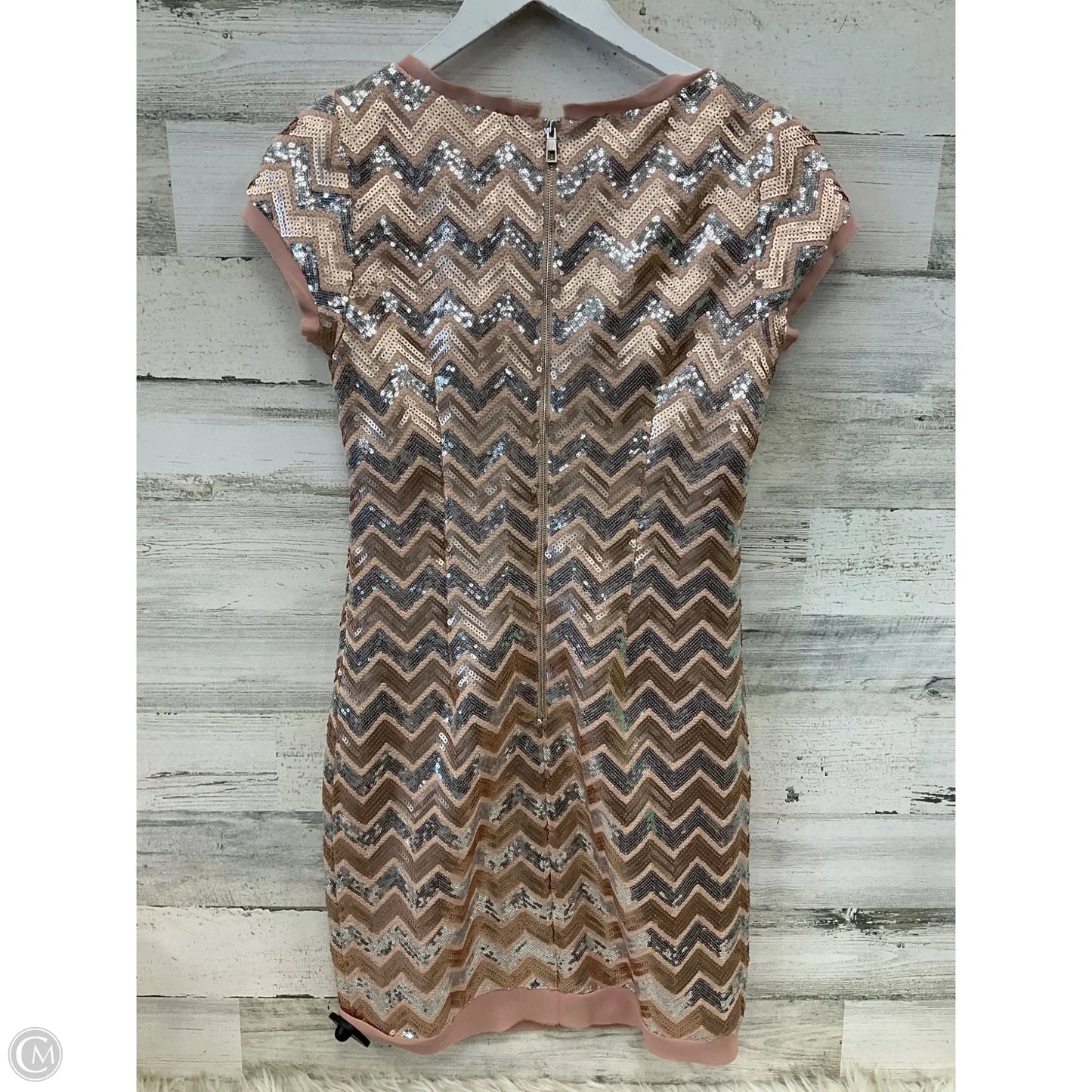 Dress Party Short By Vince Camuto In Peach, Size: Xs