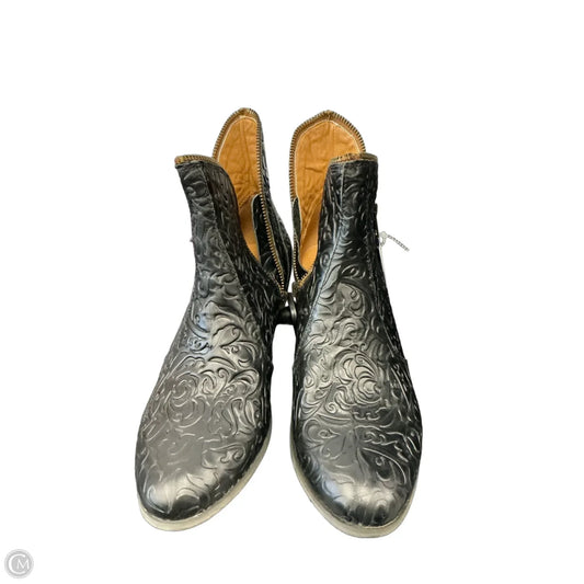Boots Ankle Heels By Clothes Mentor In Black, Size: 9.5