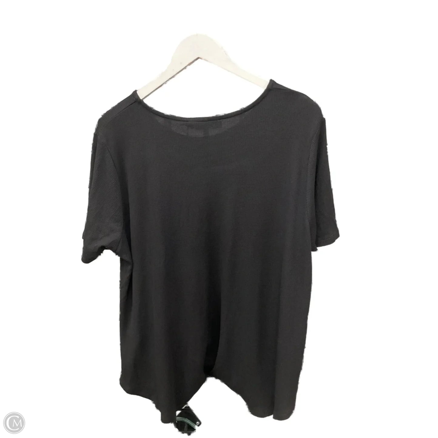 Top Short Sleeve By Coin In Black, Size: 1x
