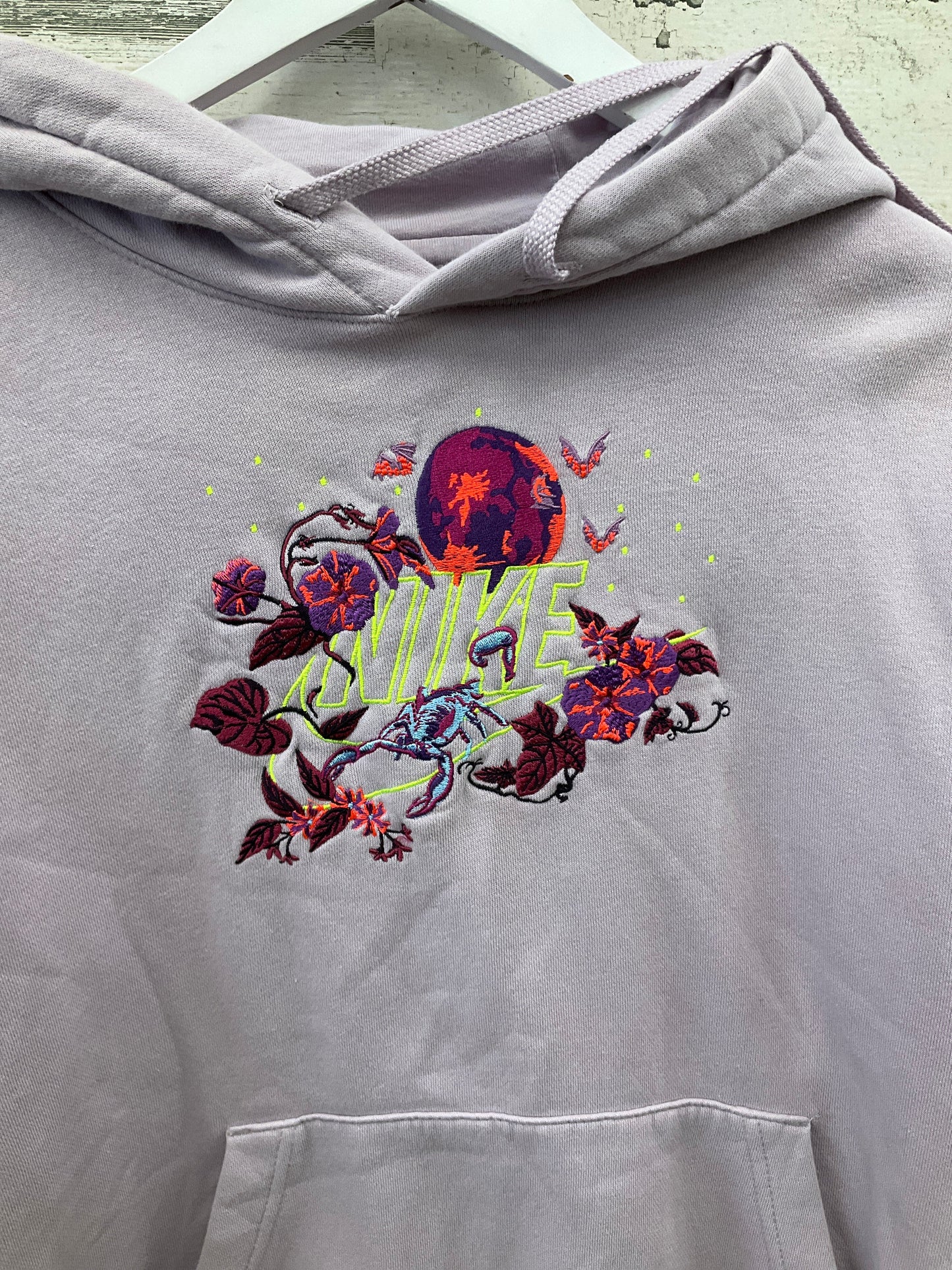 Sweatshirt Hoodie By Nike In Purple, Size: M