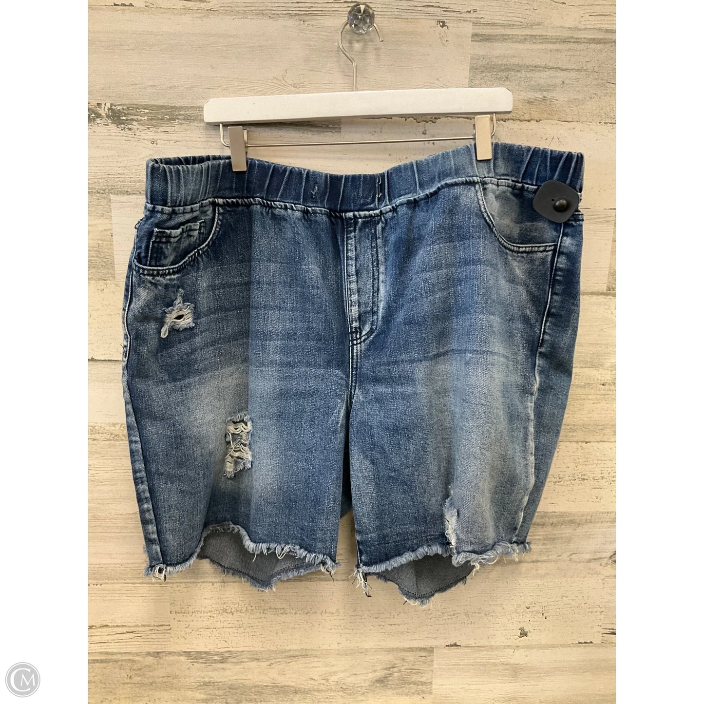 Shorts By Ymi In Blue Denim, Size: 22