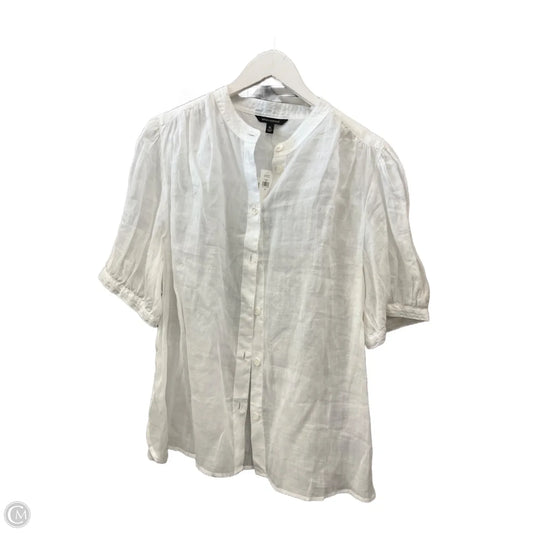 Top Short Sleeve By Banana Republic In White, Size: Xl