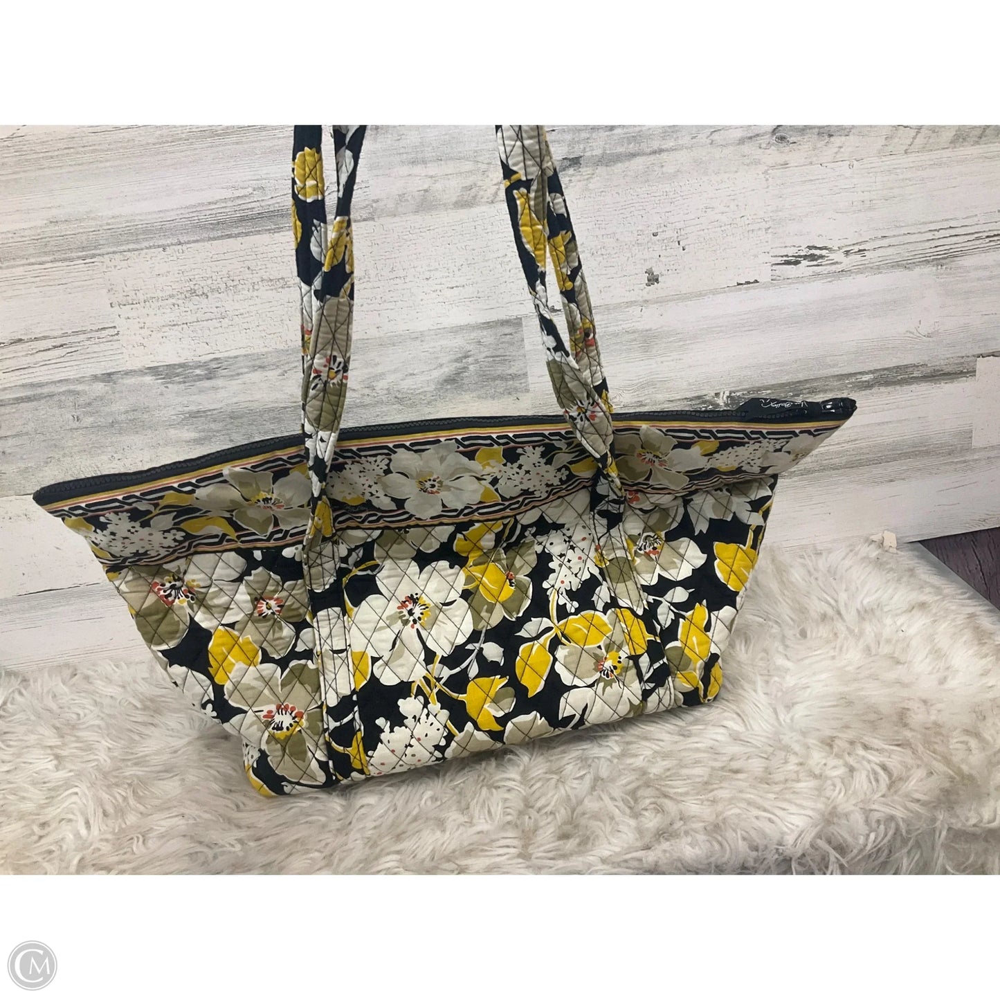 Duffle And Weekender By Vera Bradley, Size: Medium