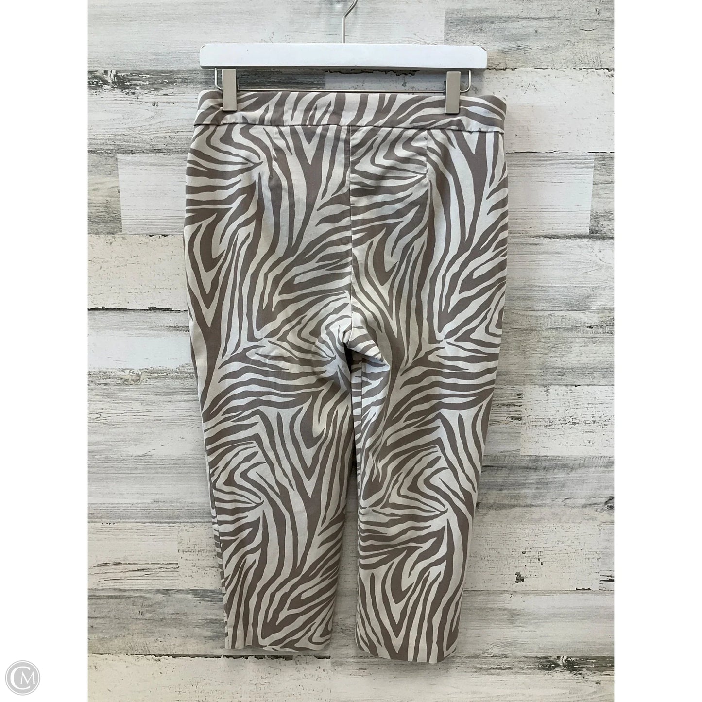 Capris By Chicos In Beige, Size: 8