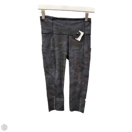 Athletic Capris By Lululemon In Camouflage Print, Size: 6