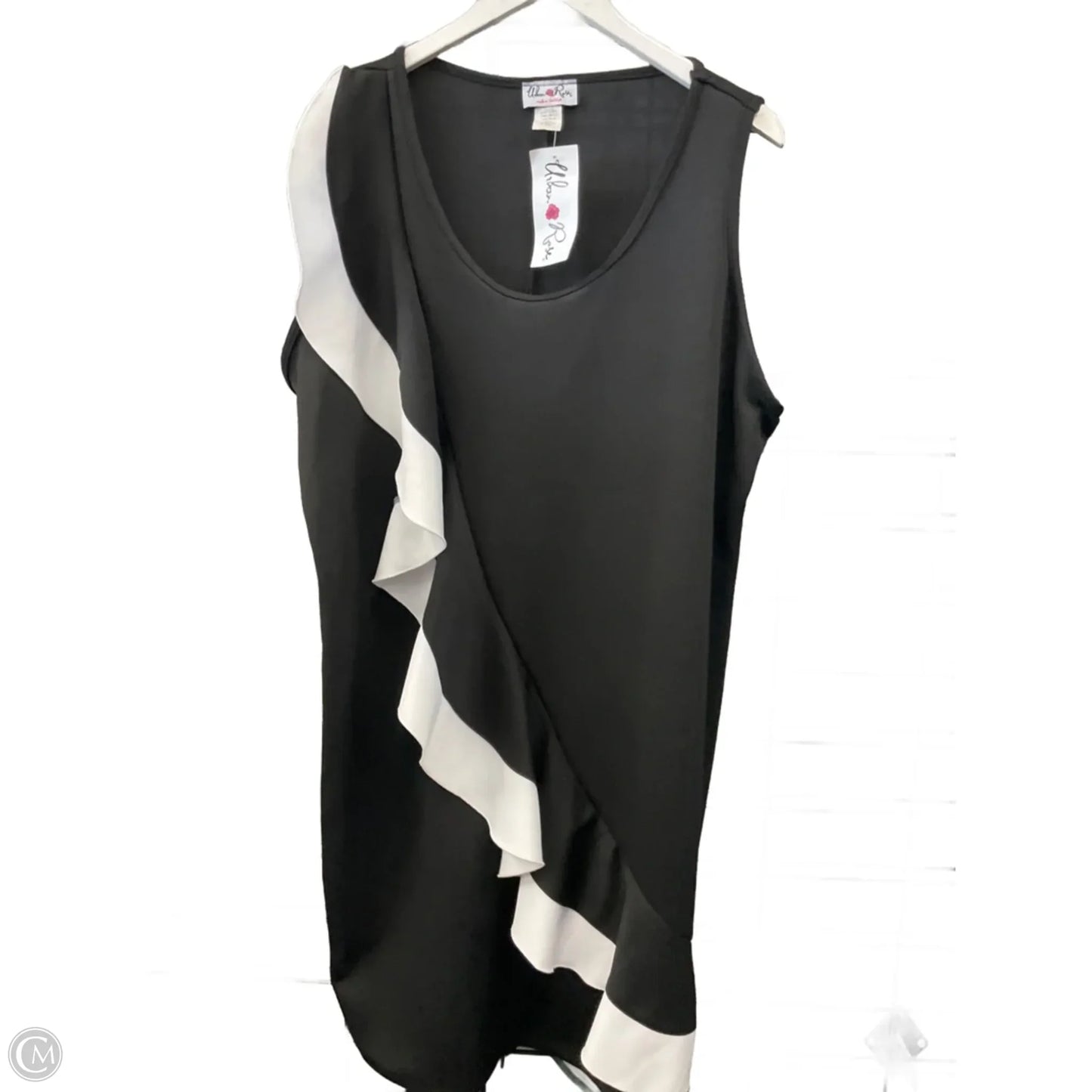 Dress Casual Short By Clothes Mentor In Black, Size: 3x