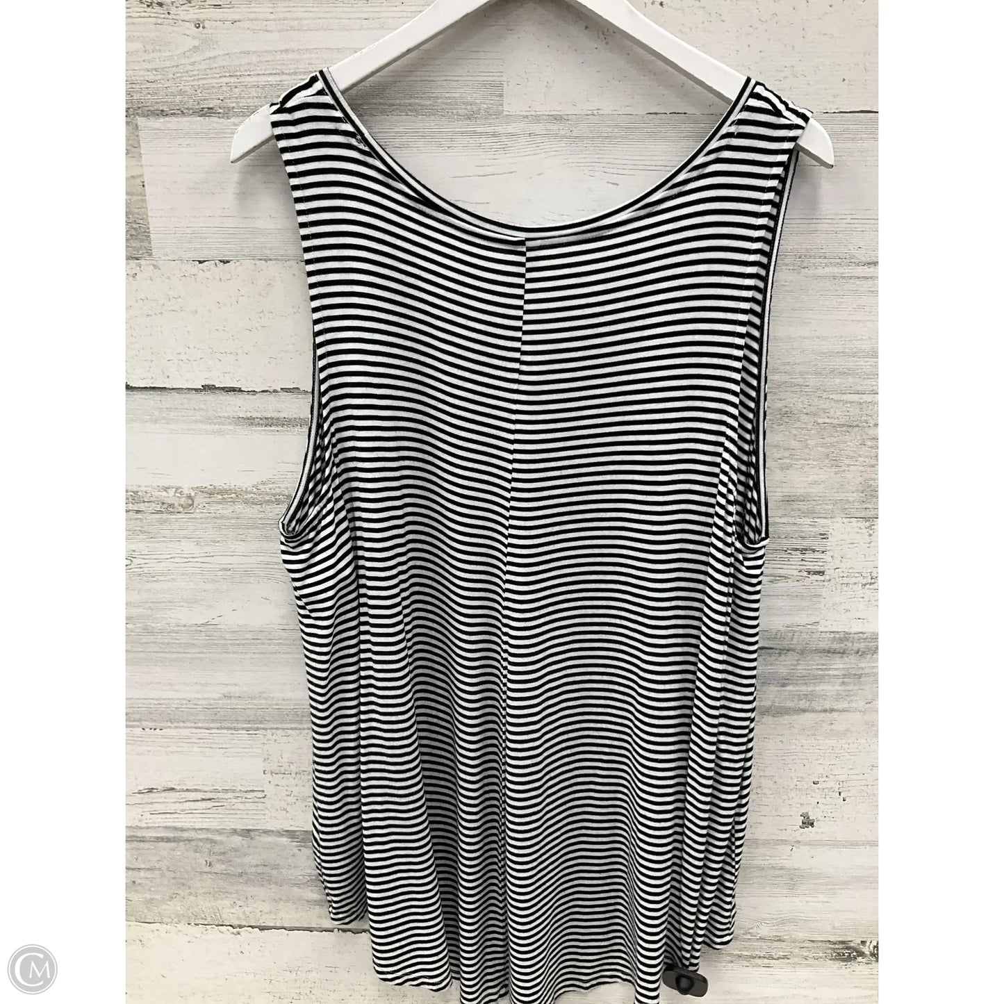 Tank Top By Old Navy In Black & White, Size: Xxl