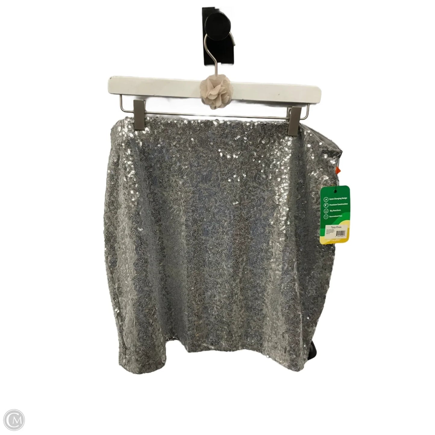 Skirt Mini & Short By Clothes Mentor In Silver, Size: Xl