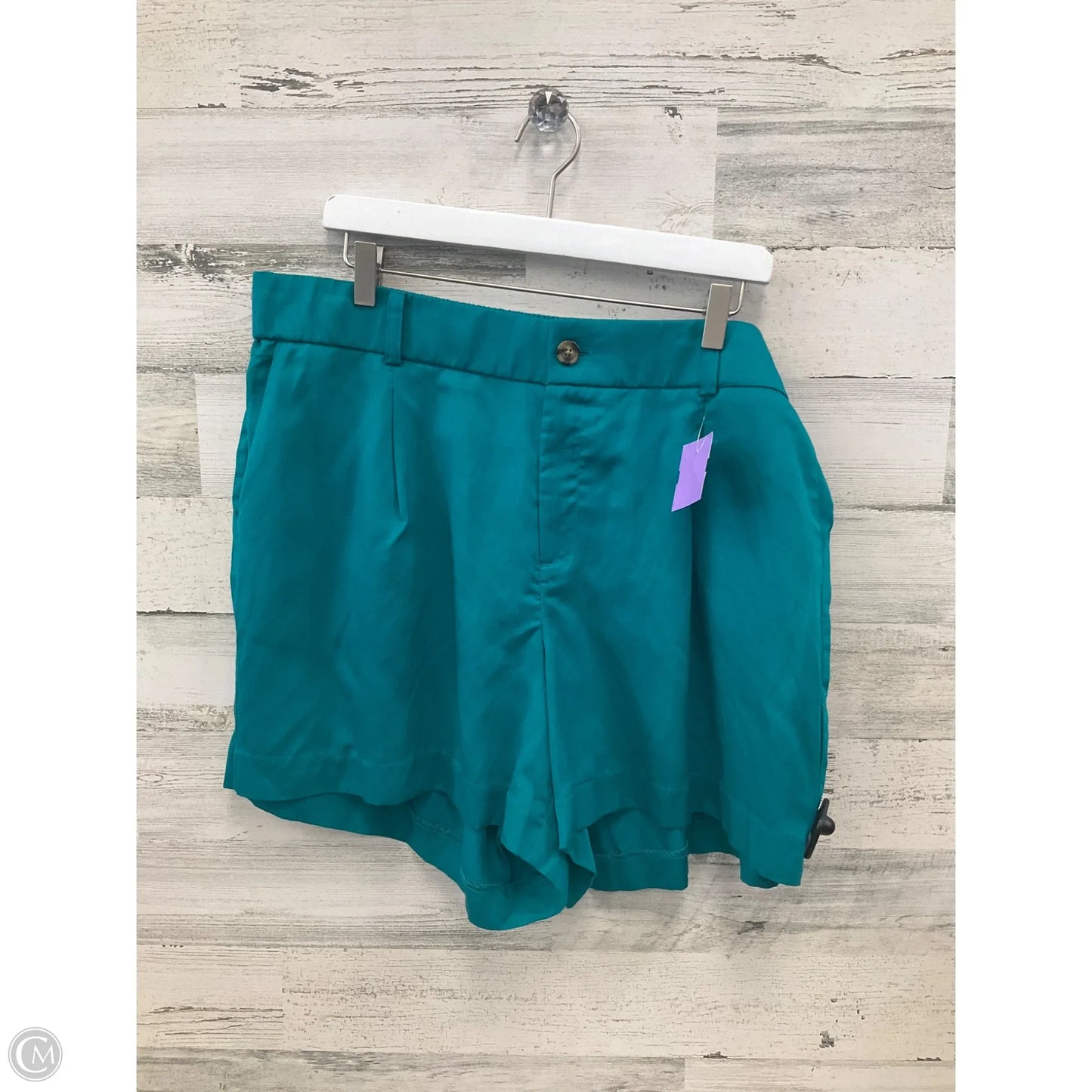 Shorts By Torrid In Green, Size: 18