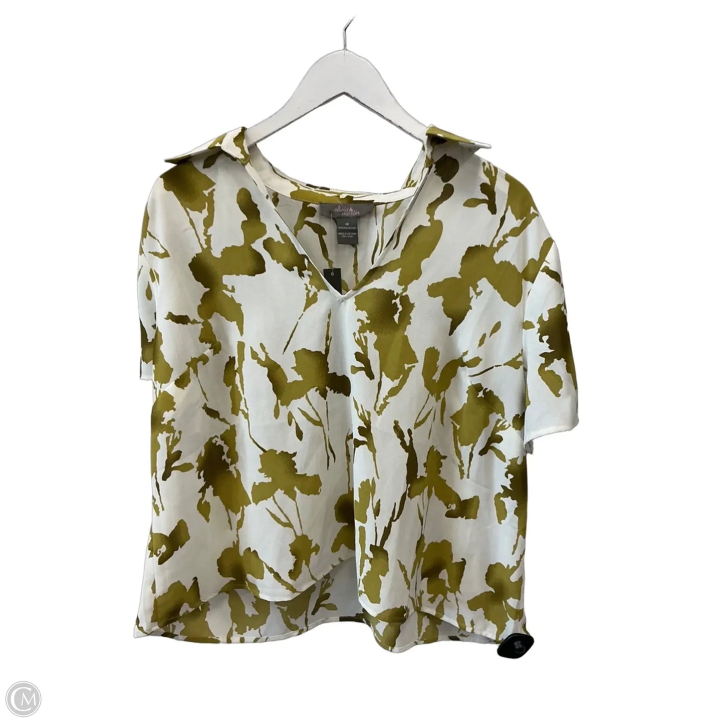 Top Short Sleeve By Clothes Mentor In Green, Size: 1x