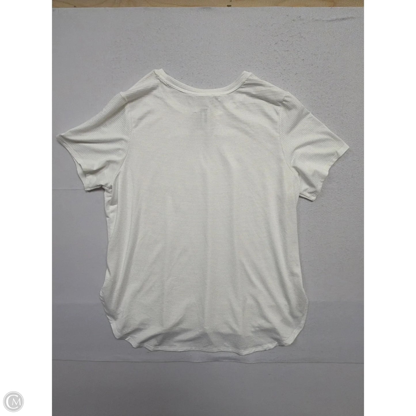 Athletic Top Short Sleeve By Clothes Mentor In White, Size: 1x