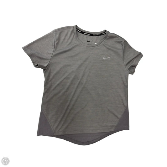 Athletic Top Short Sleeve By Nike In Grey, Size: M