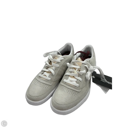 Shoes Sneakers By Reebok In Beige, Size: 8.5