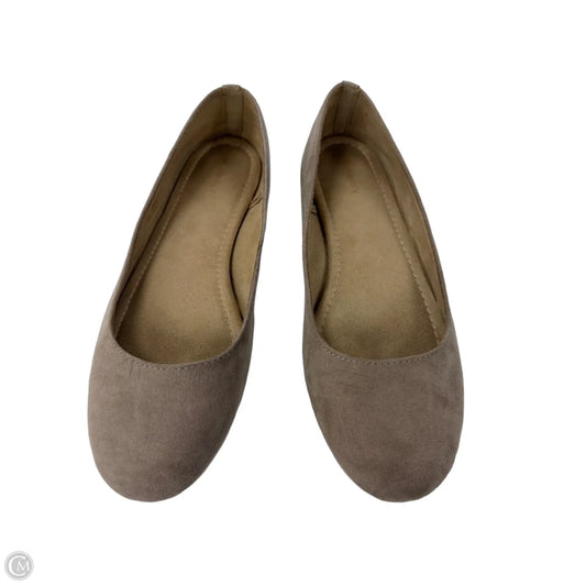Shoes Flats By Old Navy In Grey, Size: 9