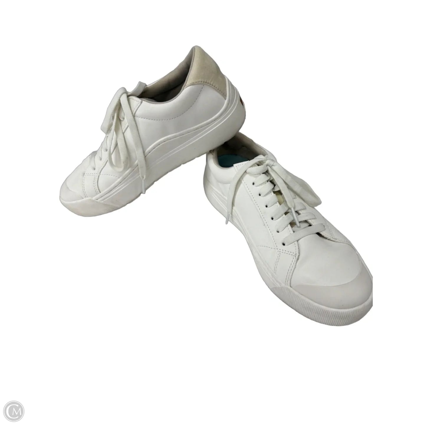 Shoes Sneakers By Dr Scholls In White, Size: 8