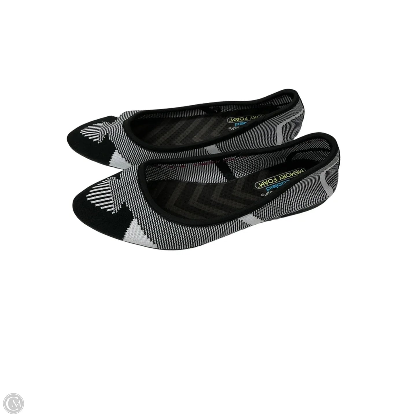 Shoes Flats By Skechers In Black & White, Size: 8.5