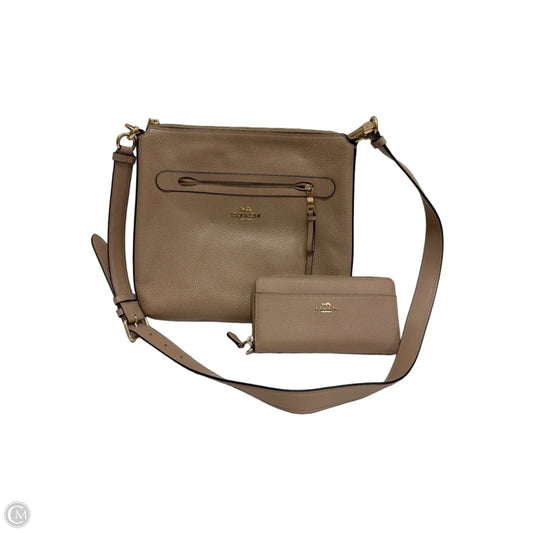 Crossbody Designer By Coach, Size: Large