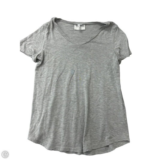 Top Short Sleeve By Jessica Simpson In Grey, Size: M