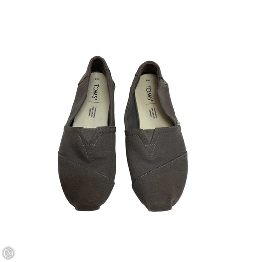 Shoes Flats By Toms In Brown, Size: 6