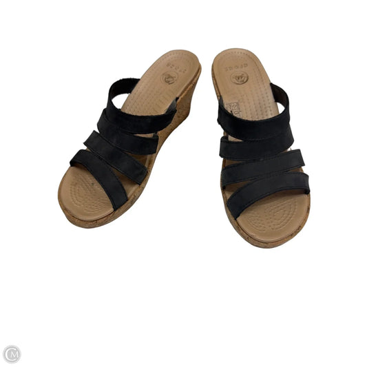 Sandals Heels Wedge By Crocs In Black, Size: 8