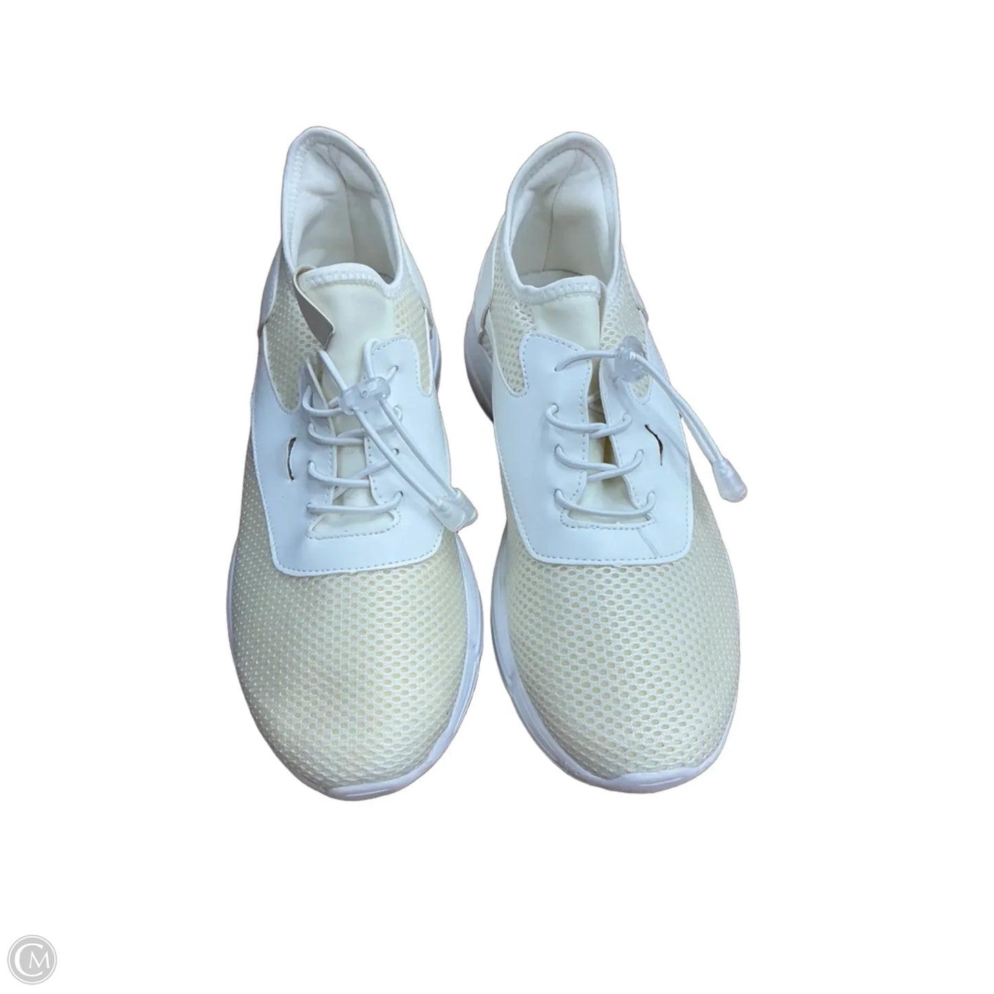 Shoes Sneakers By Qupid In White, Size: 10