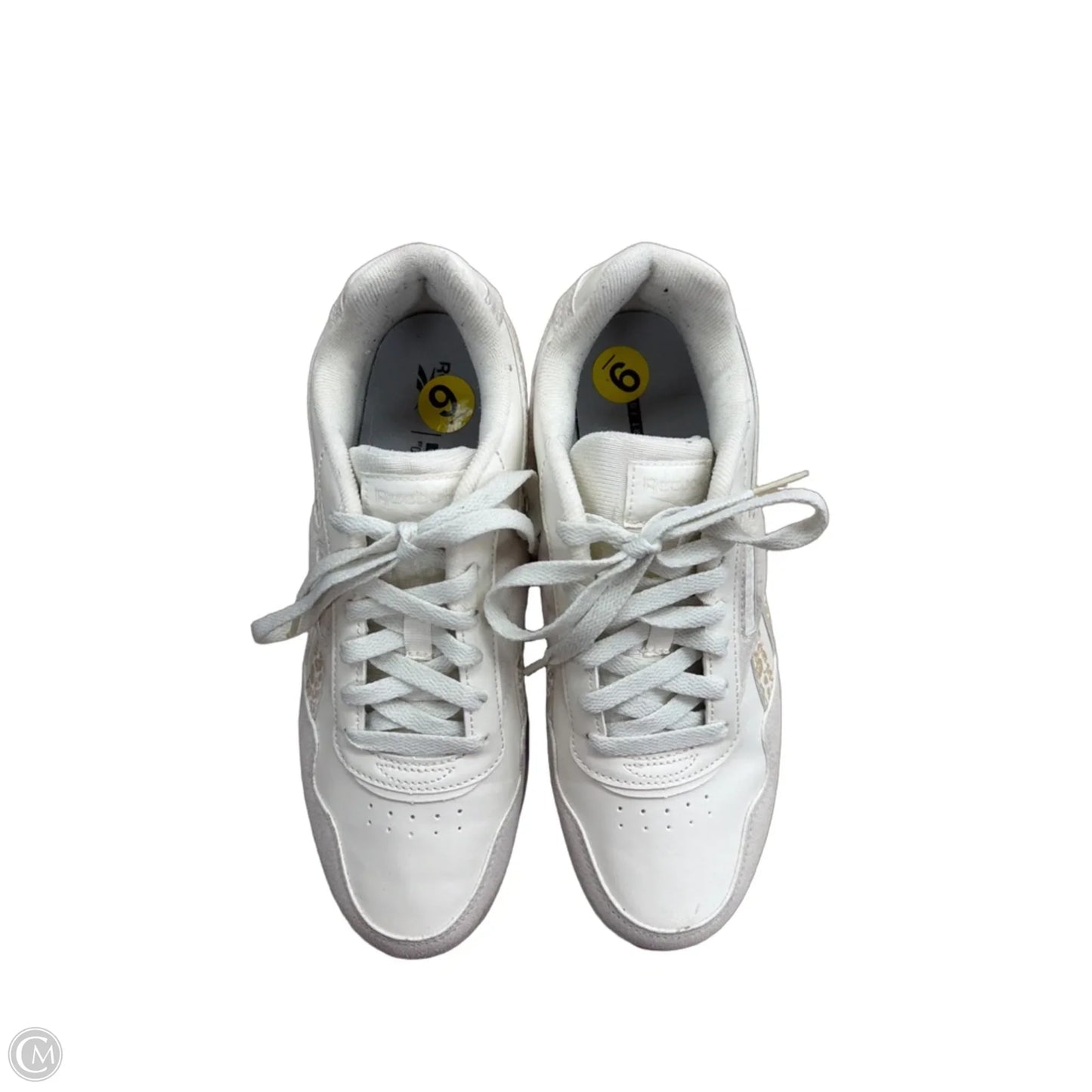 Shoes Sneakers By Reebok In Cream, Size: 9