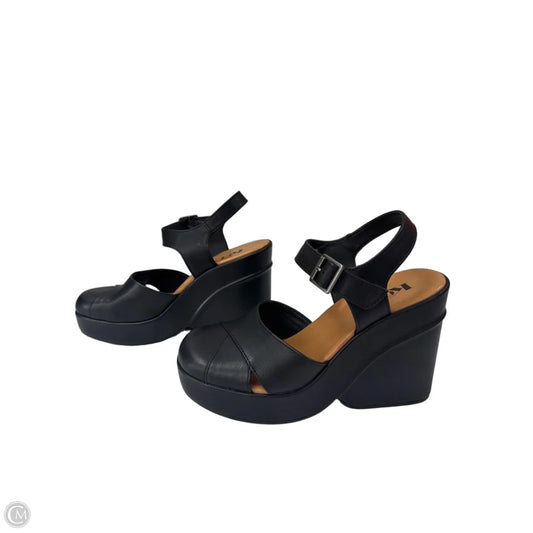 Shoes Heels Wedge By Korks In Black, Size: 7