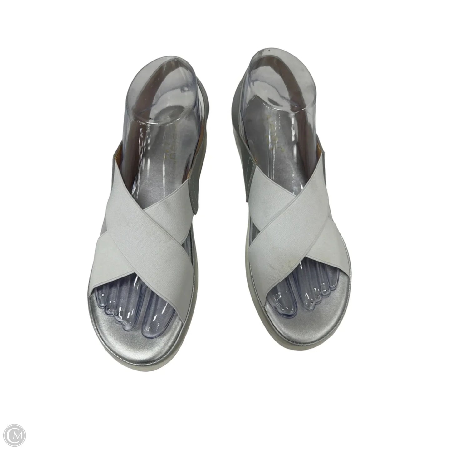 Sandals Flats By Clothes Mentor In Silver, Size: 7