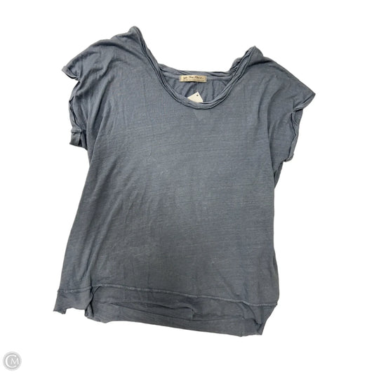 Top Short Sleeve By We The Free In Blue, Size: Xs