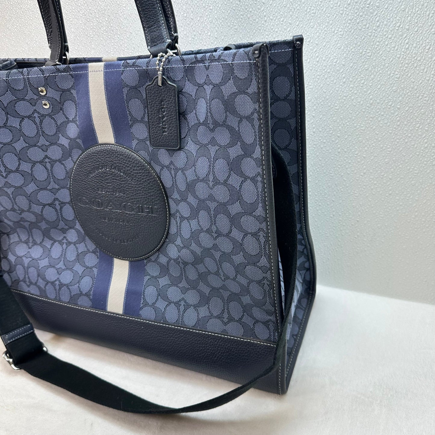 Tote Designer By Coach, Size: Large