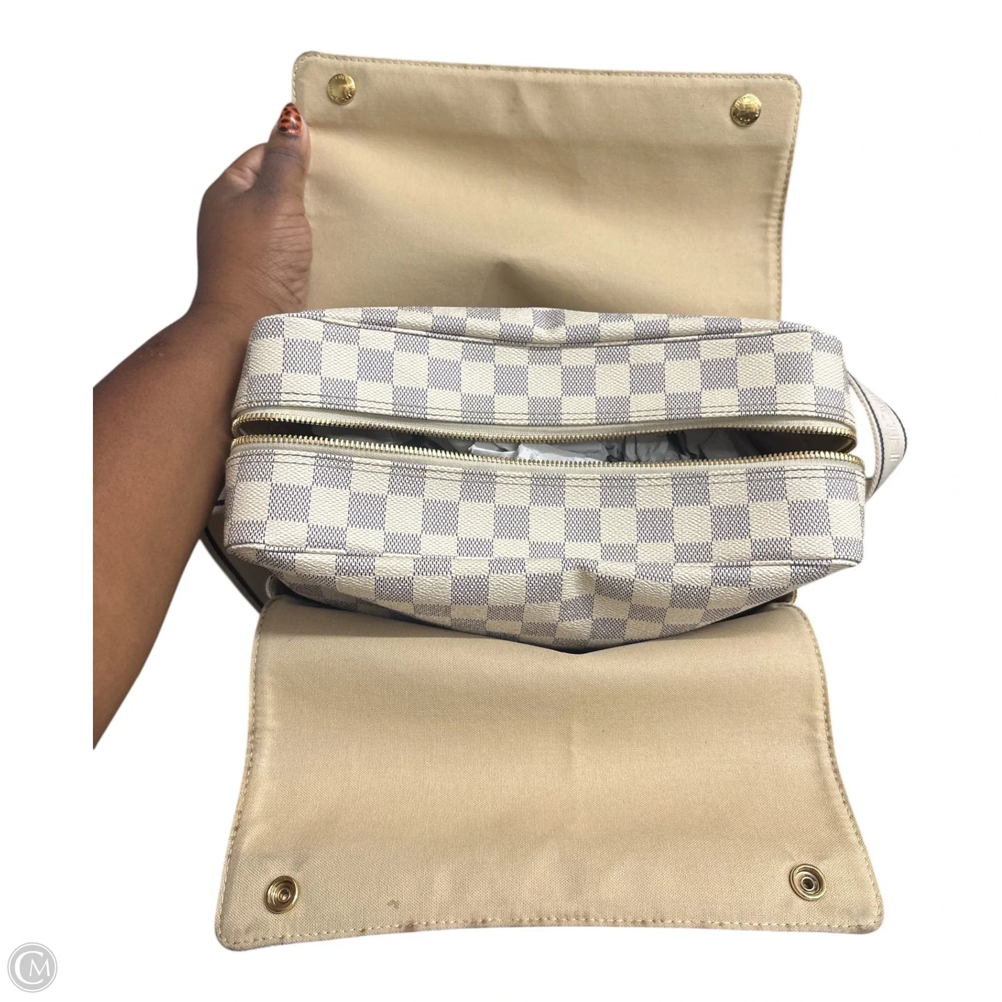 Handbag Luxury Designer By Louis Vuitton, Size: Large
