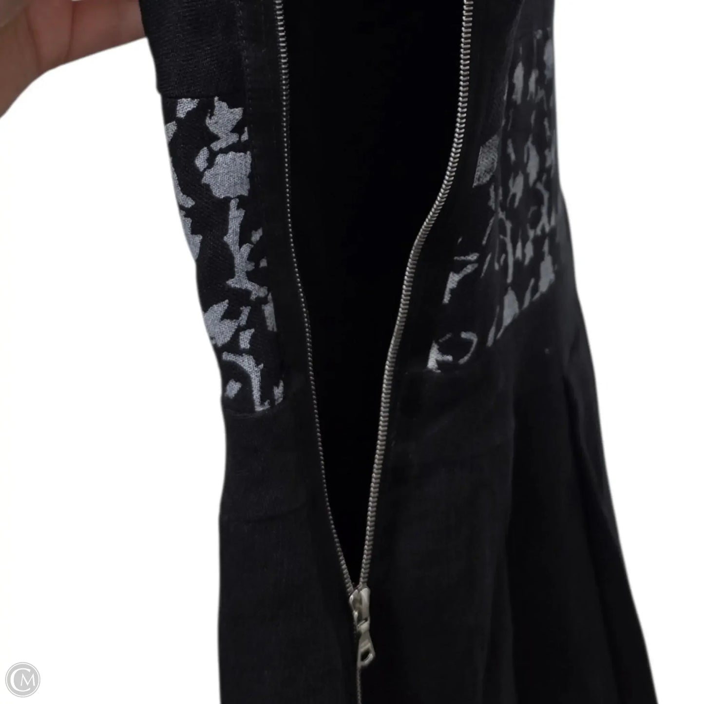 Dress Casual Midi By Clothes Mentor In Black, Size: L