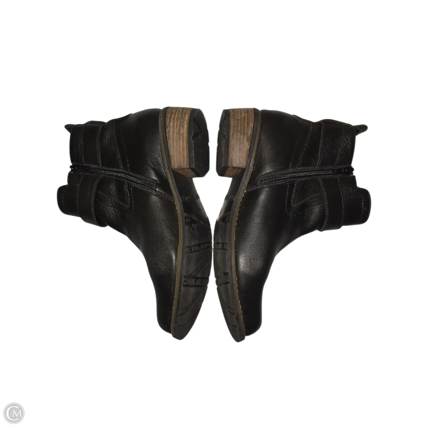 Boots Ankle Flats By Clothes Mentor In Black, Size: 8