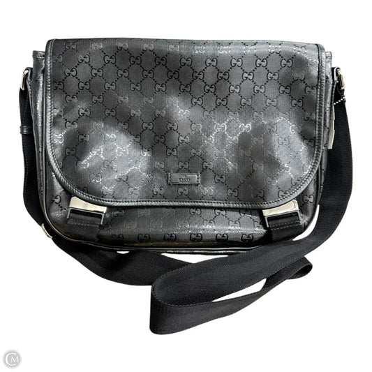 Handbag Luxury Designer By Gucci, Size: Medium