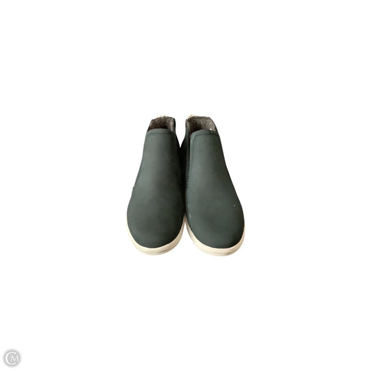 Shoes Sneakers By Olukai In Black, Size: 8