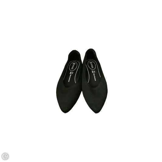Shoes Flats By Vivaia In Black, Size: 9