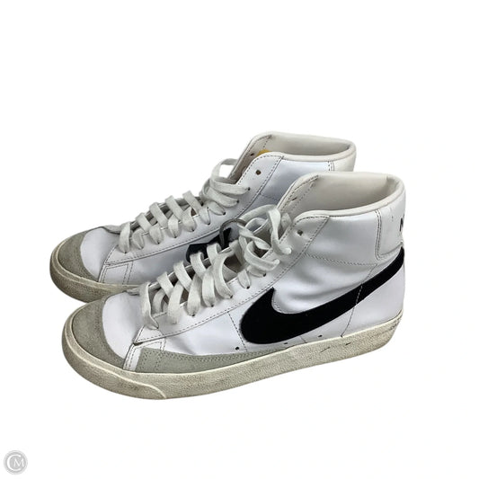 Shoes Athletic By Nike In Grey & White, Size: 10