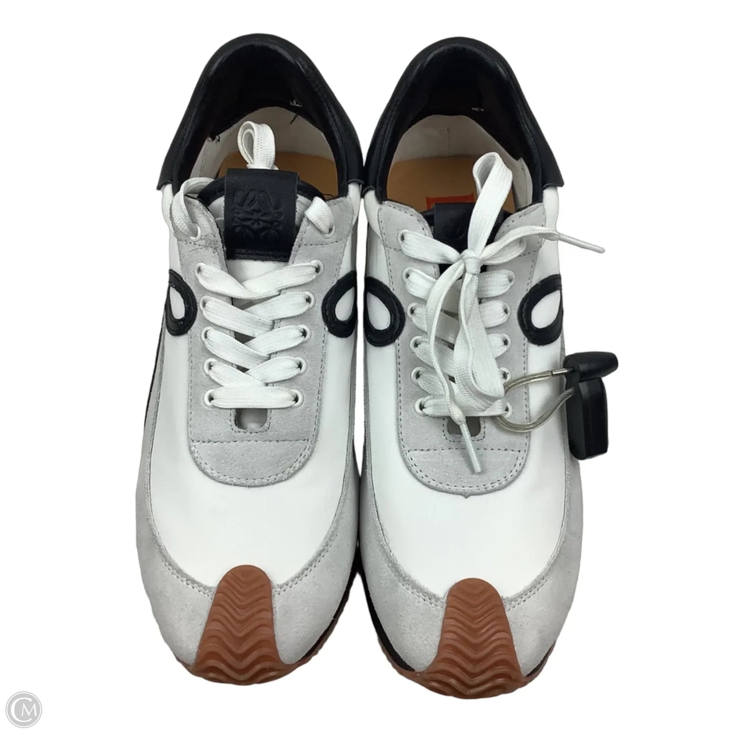 Shoes Luxury Designer By CMA In White, Size: 10.5