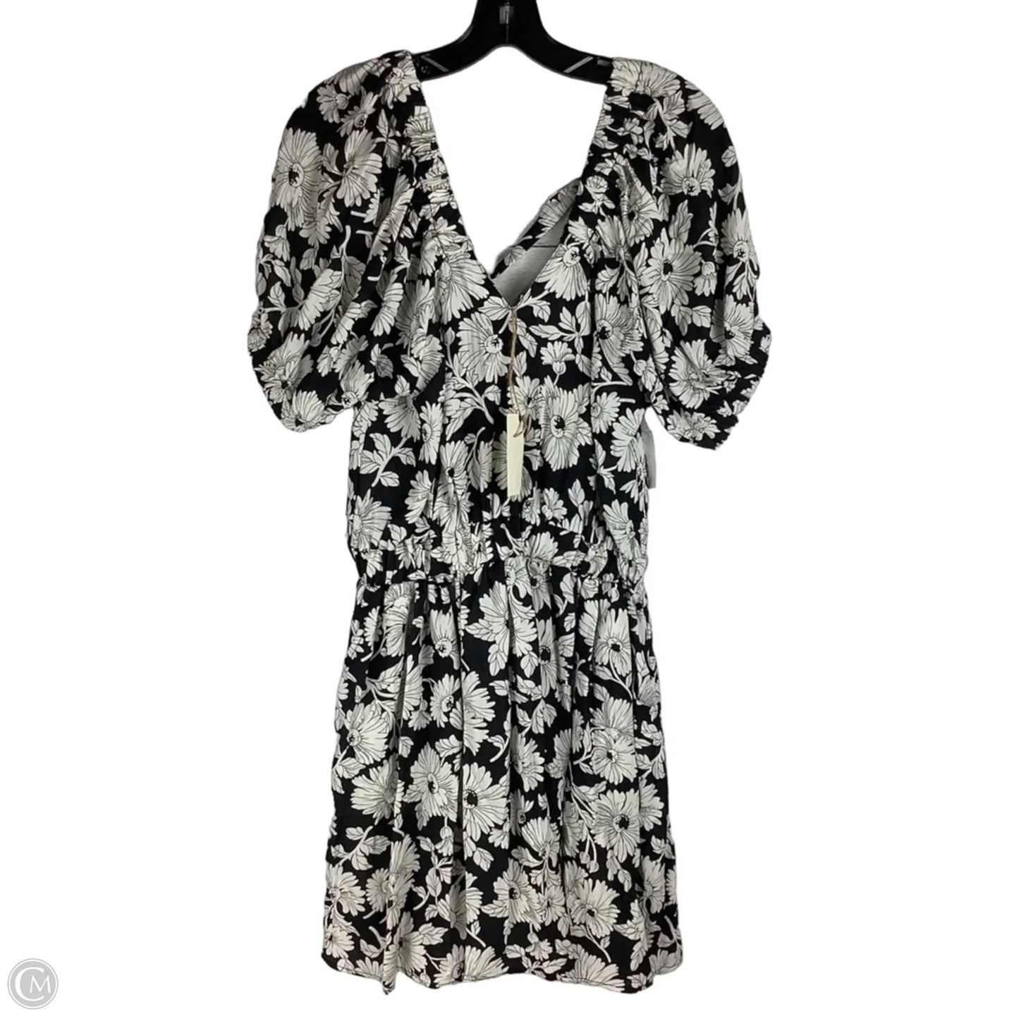 Dress Casual Short By Easel In Black & Cream, Size: S