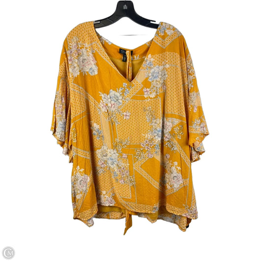 Top Short Sleeve By Jessica Simpson In Yellow, Size: 3x