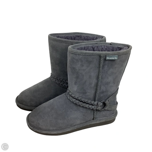 Boots Snow By Bearpaw In Grey, Size: 10