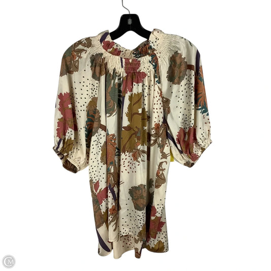 Top Short Sleeve By Jodifl In Cream, Size: L