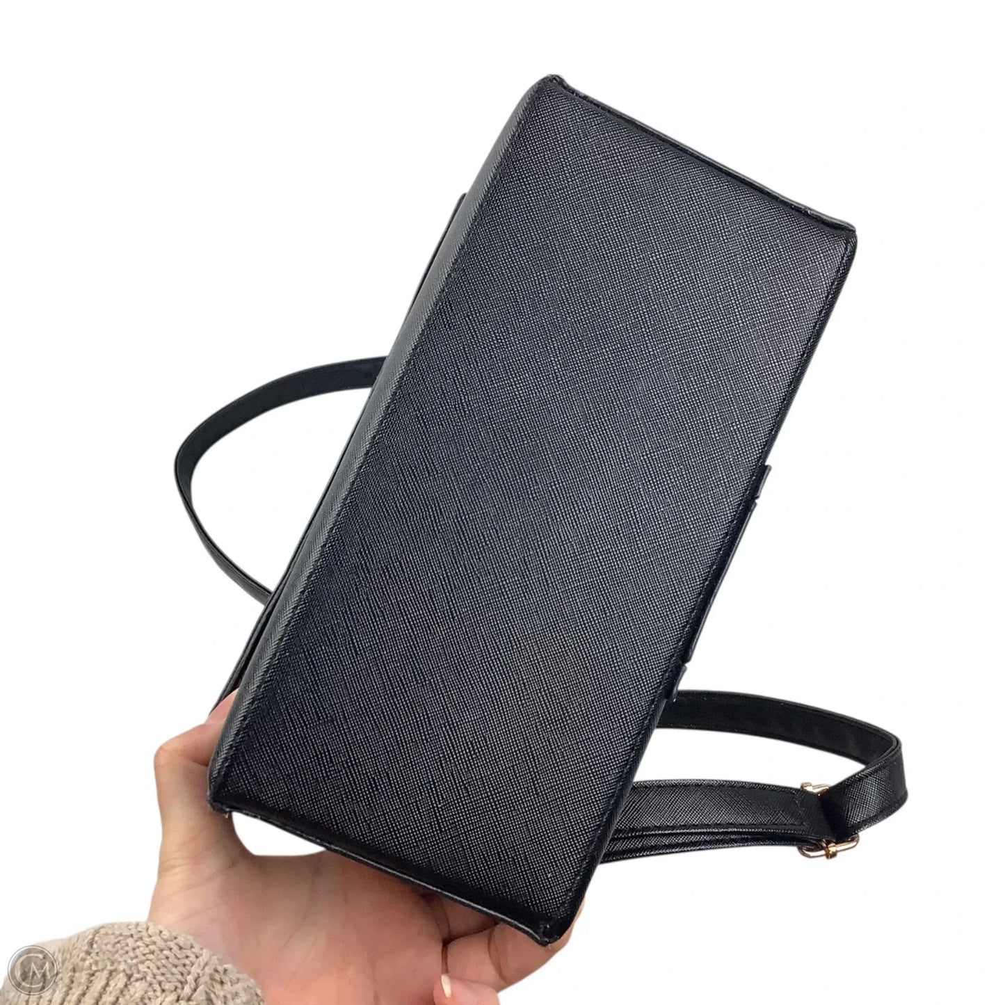 Crossbody By Clothes Mentor, Size: Medium