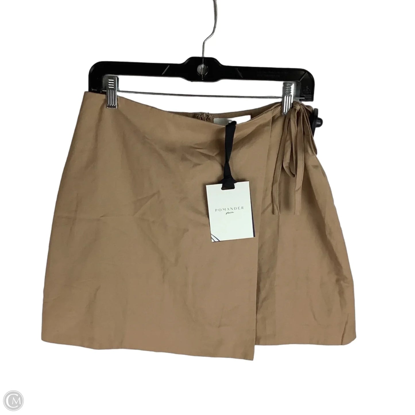 Skirt Mini & Short By Pomander Place In Tan, Size: M