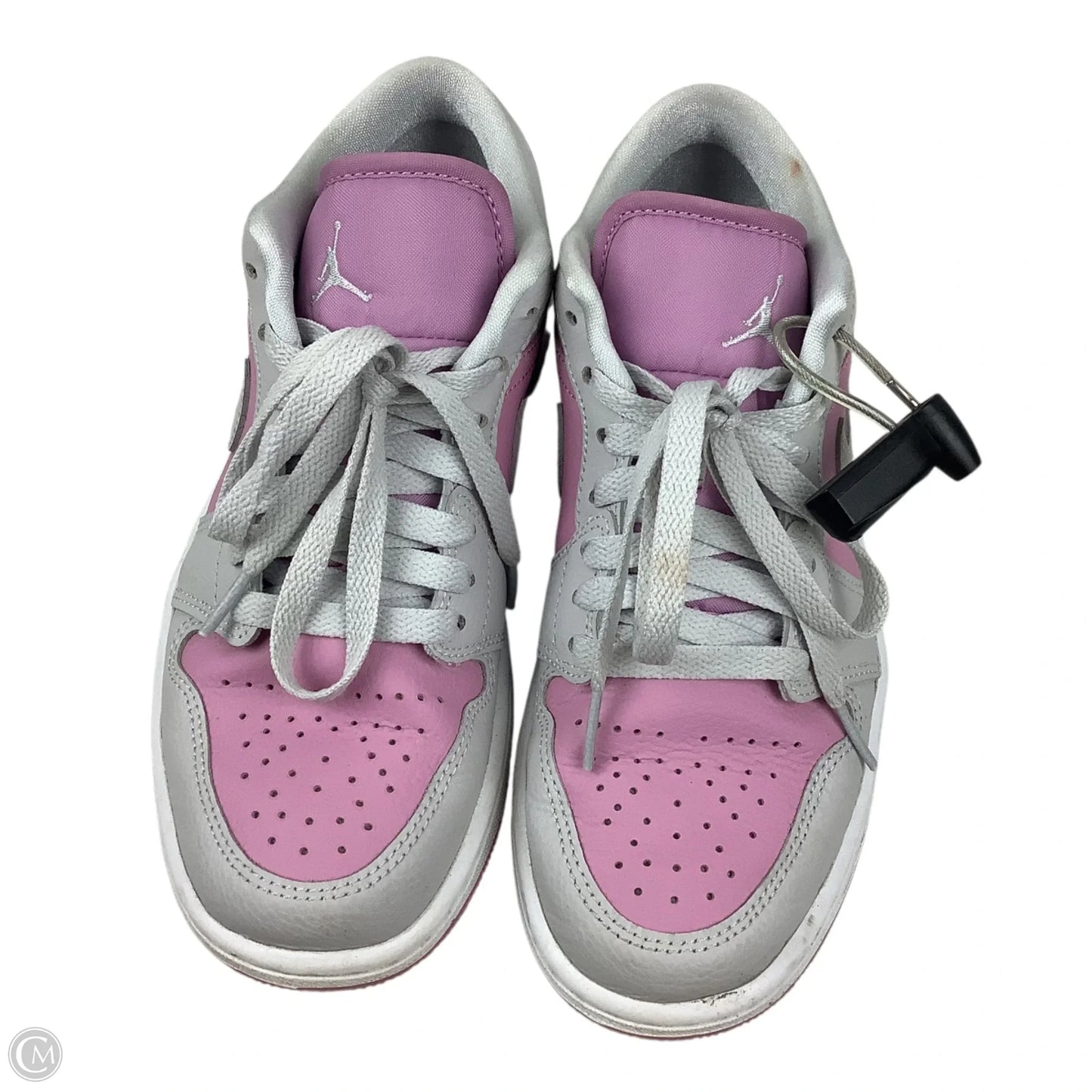 Shoes Sneakers By Nike In Grey & Pink, Size: 6.5