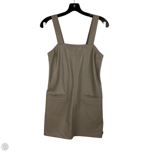 Dress Casual Short By Abercrombie And Fitch In Taupe, Size: Xs
